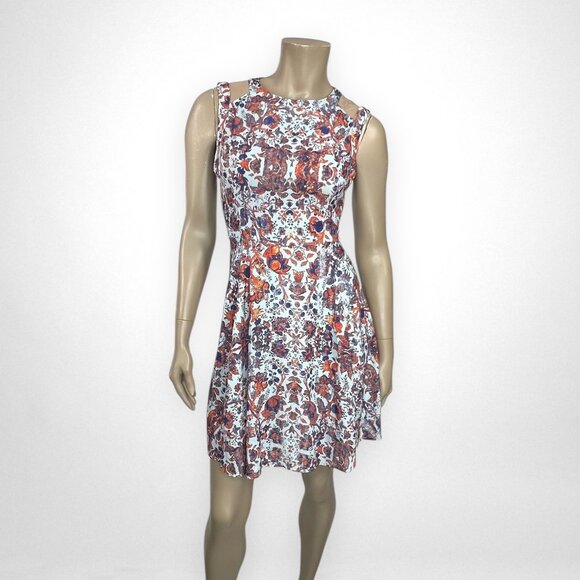 ASTR Medium Sleeveless Floral Skater‎ Dress Summer Casual - Picture 1 of 8